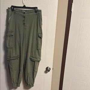 Men's Olive Cargo Pants